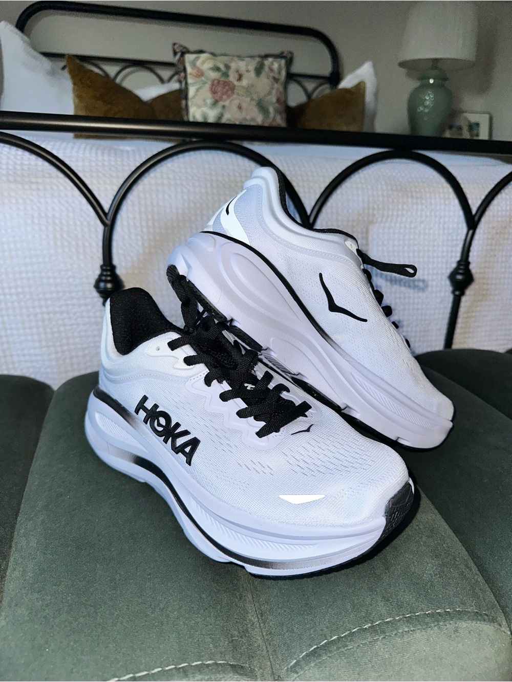 HOKA Bondi 9 Running Shoes